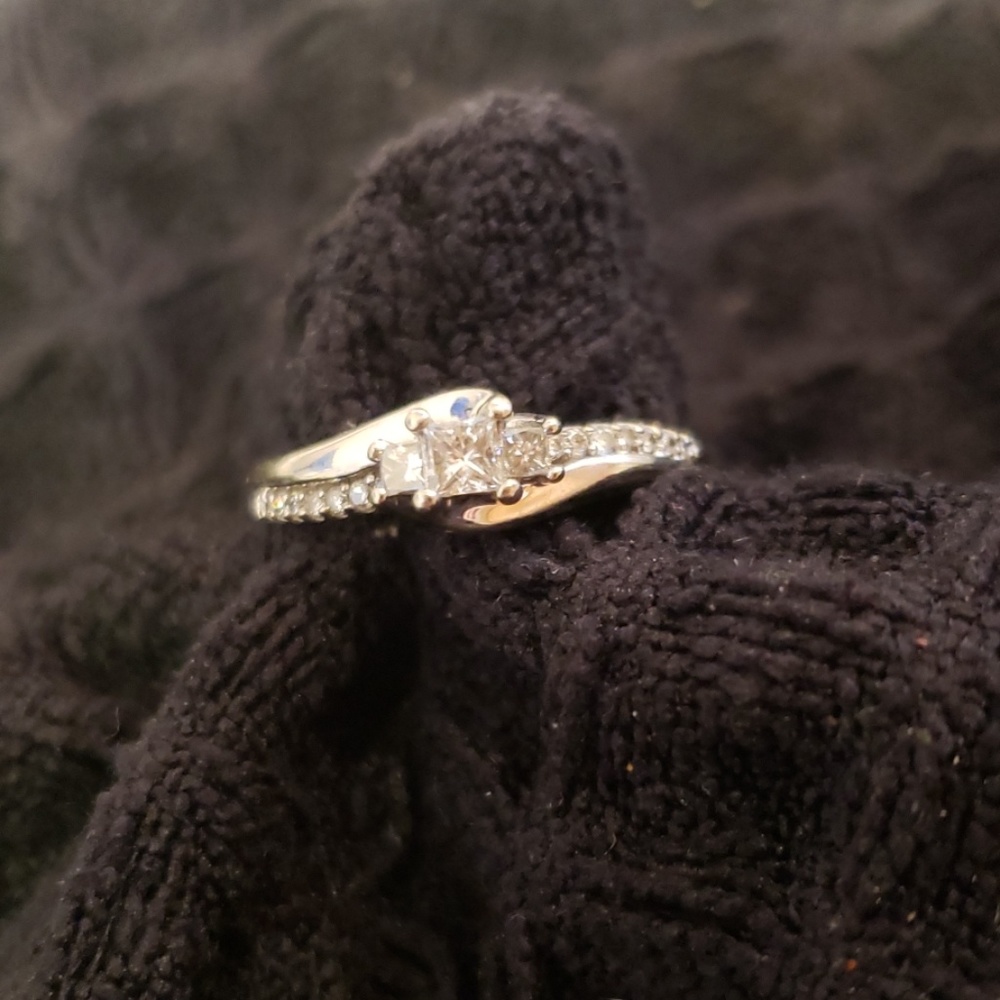 White gold Diamond wedding set - Picture 4 of 7